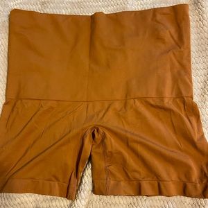Skims Soft Smoothing Shorts